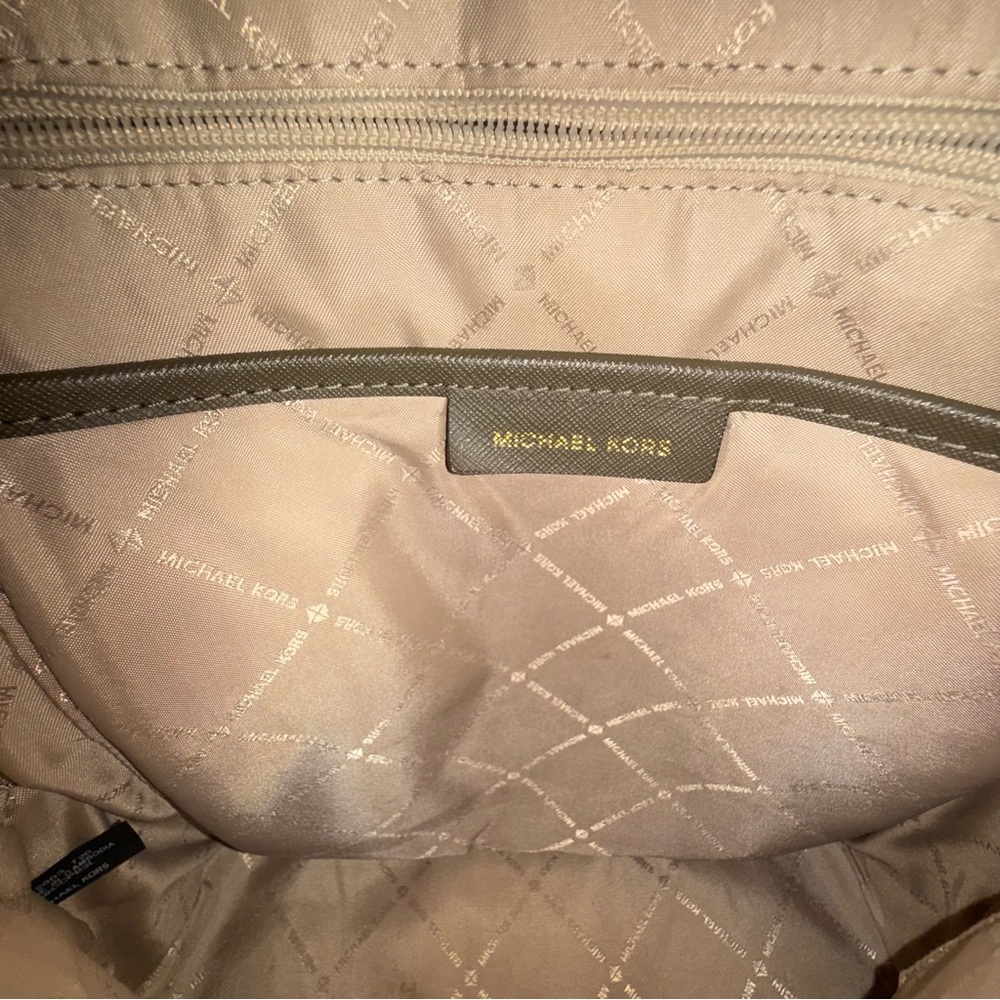 Michael Kors Olive Backpack, rare find, sold out everywhere. NWOT - Picture 8 of 9